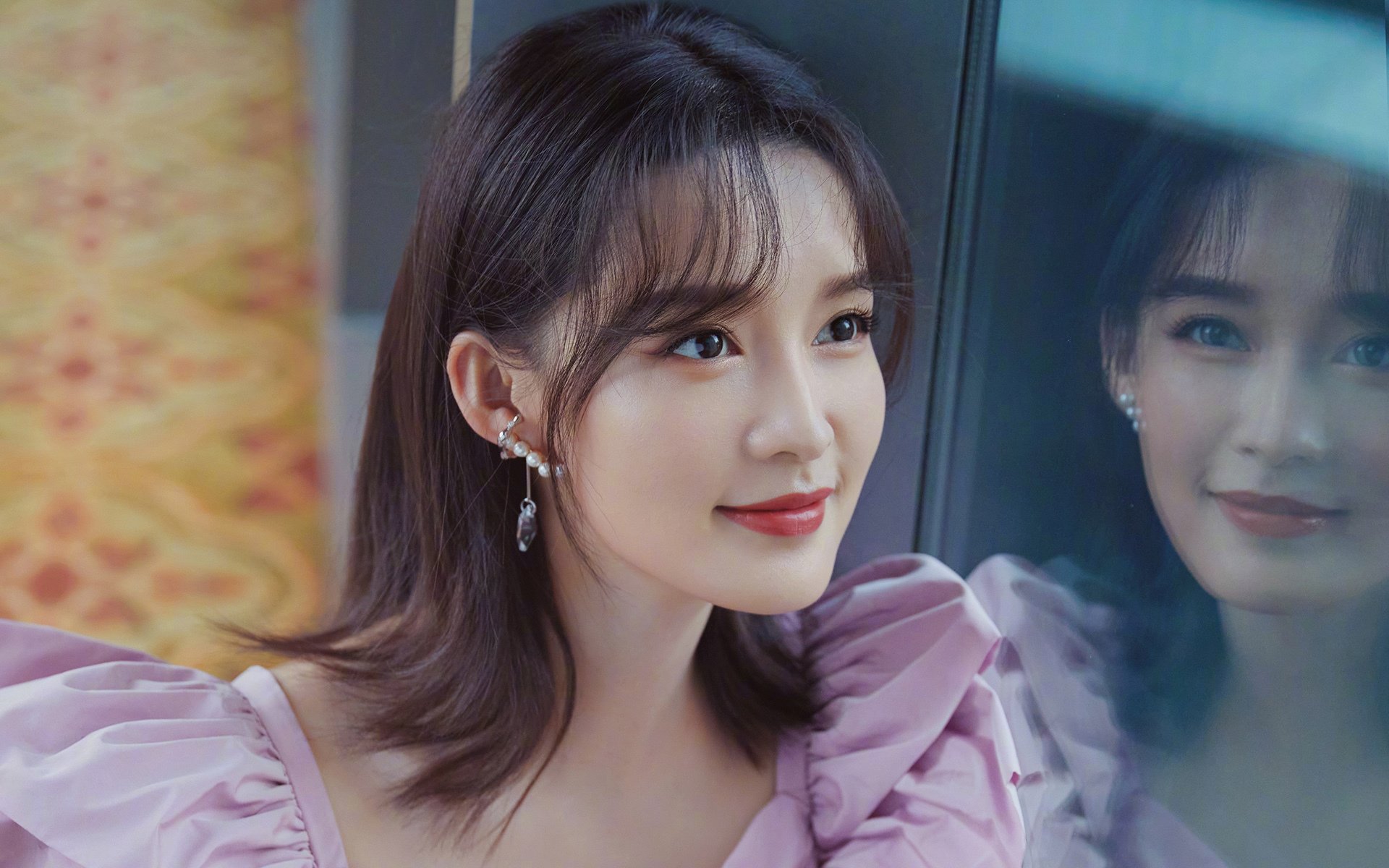 “球场内外:球员的动人故事和激情人生”,关于球员