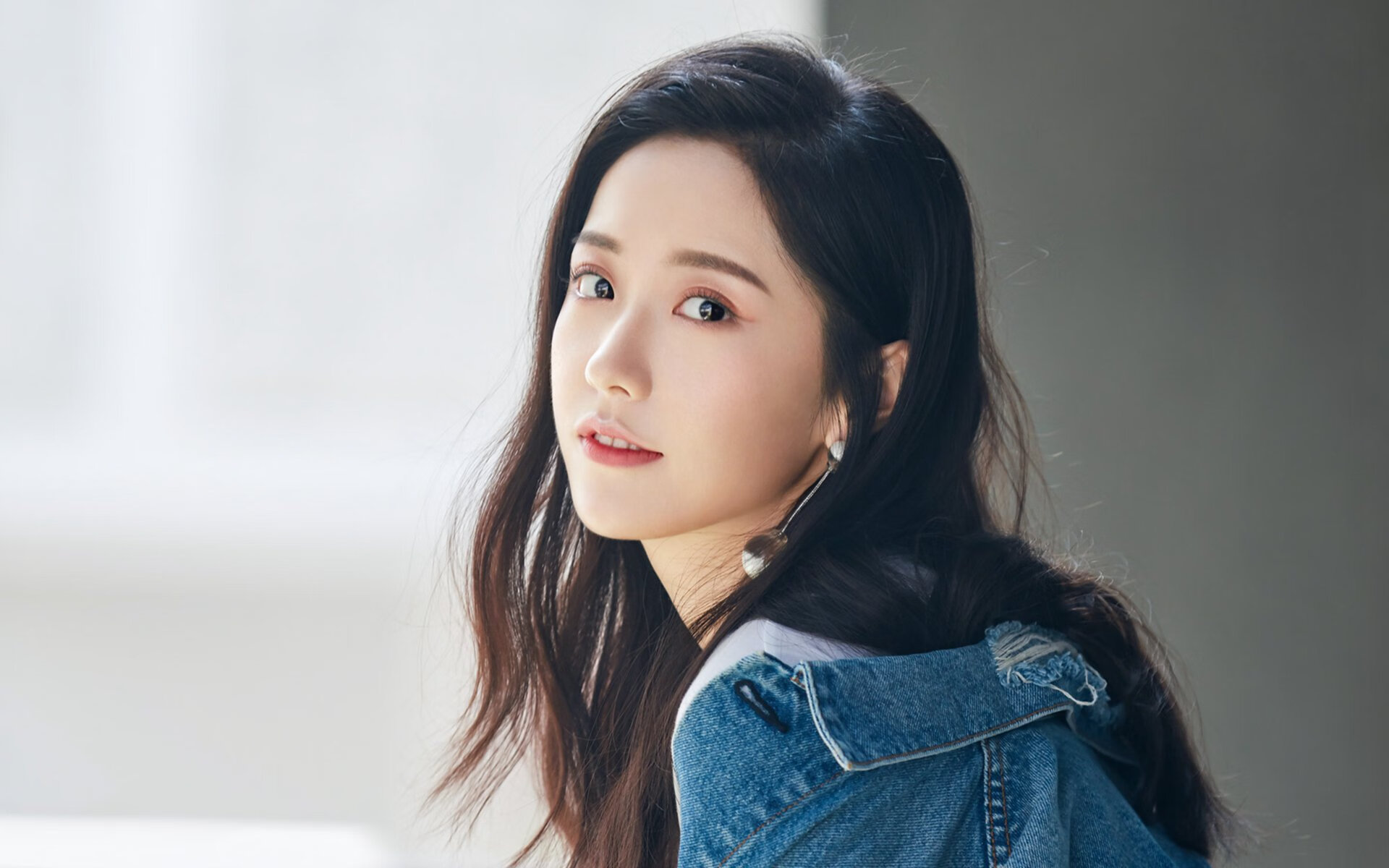 是否应设立联盟官方播客平台，是否应设立联盟官方播客平台账号