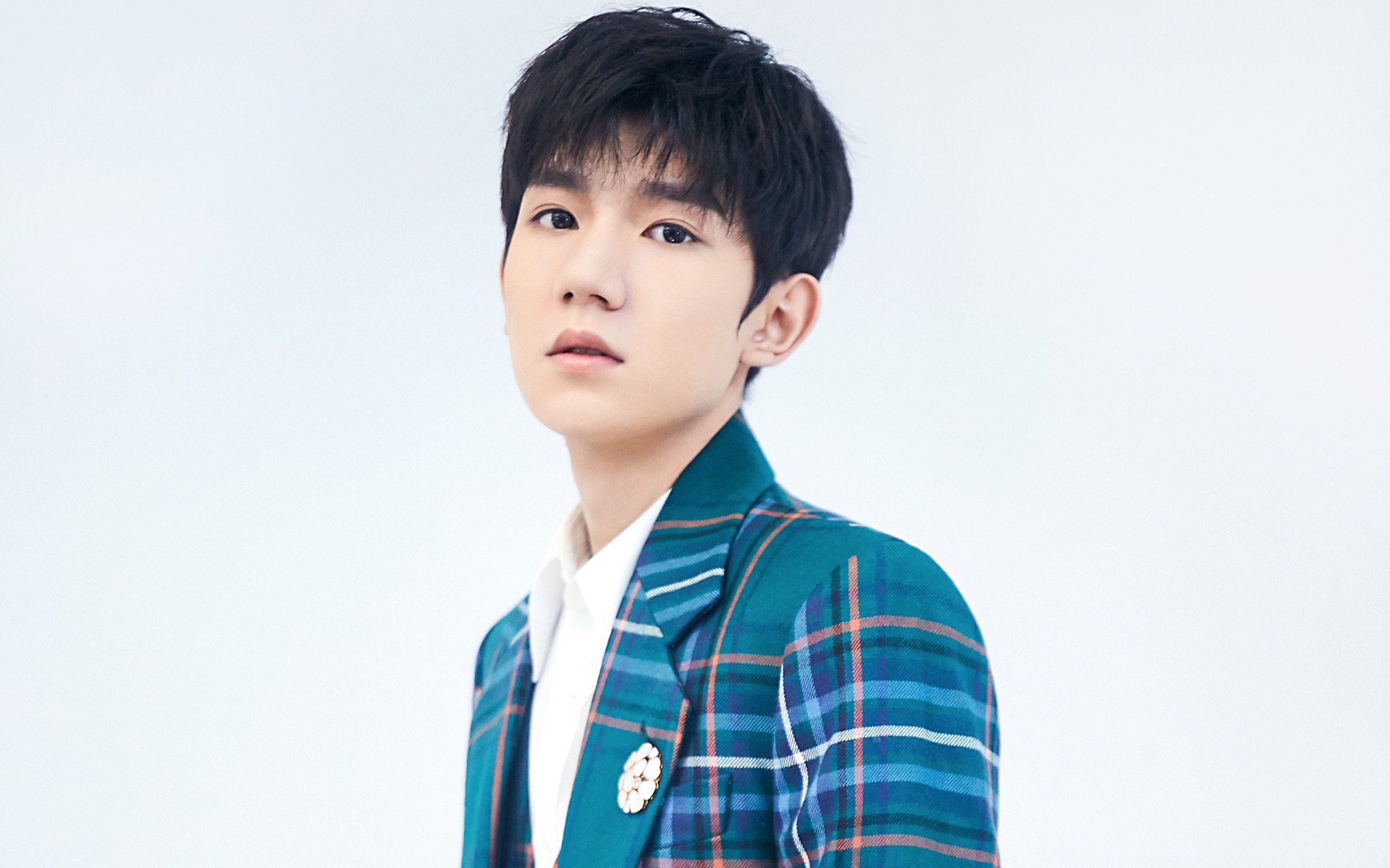 九游网页版官网-意甲快速反击：瞬间突破，惊艳全场！，意甲防守反击